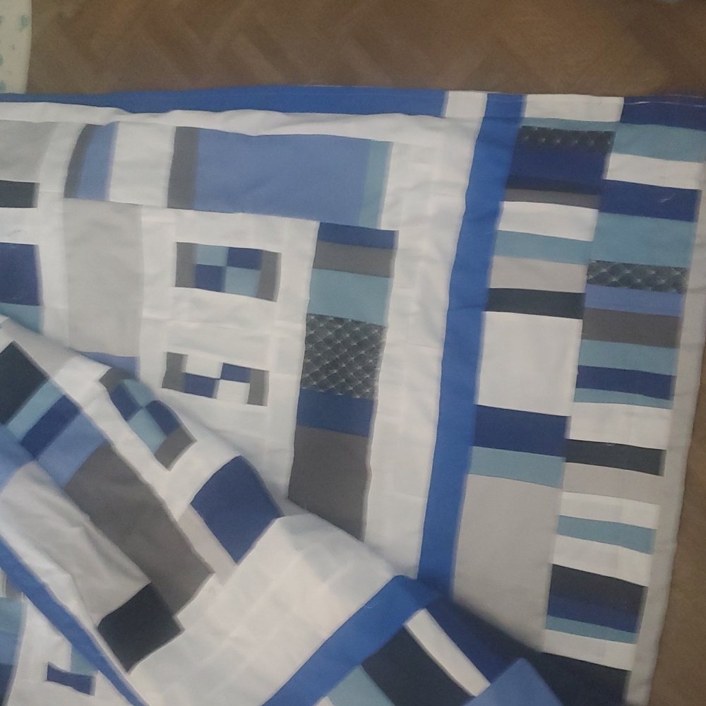 Quilt Queen - Picture 2 of 4